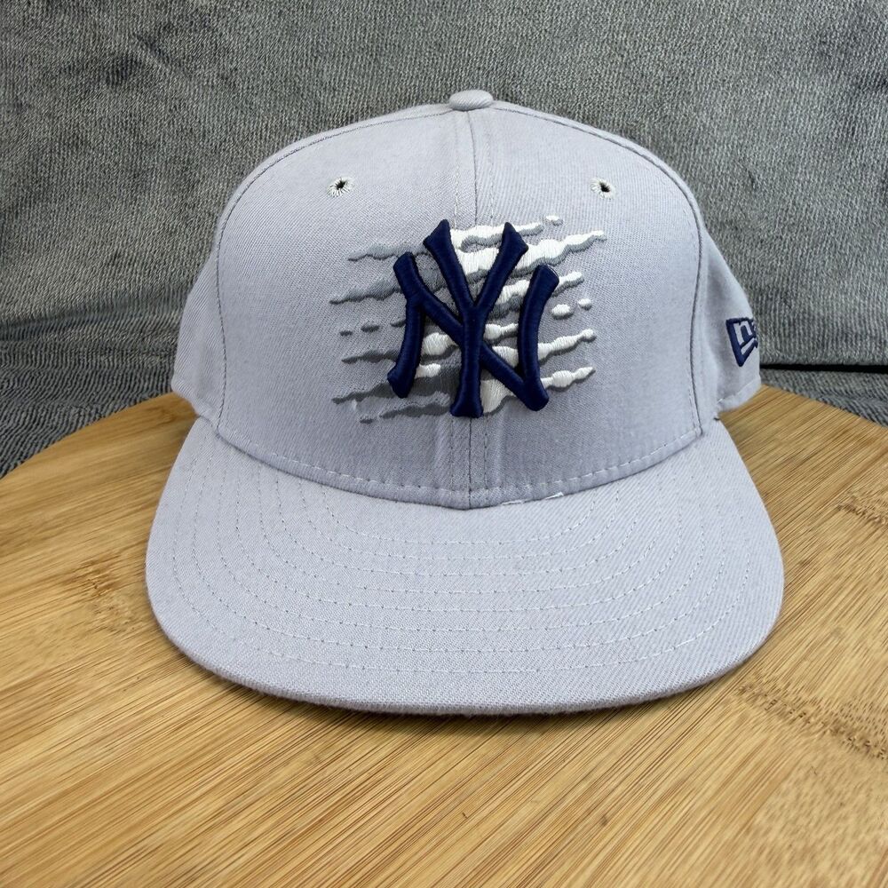 New York Yankees Vtg Hat Cap Fitted Mens 7 1/4 Gray MLB Baseball New Era USA